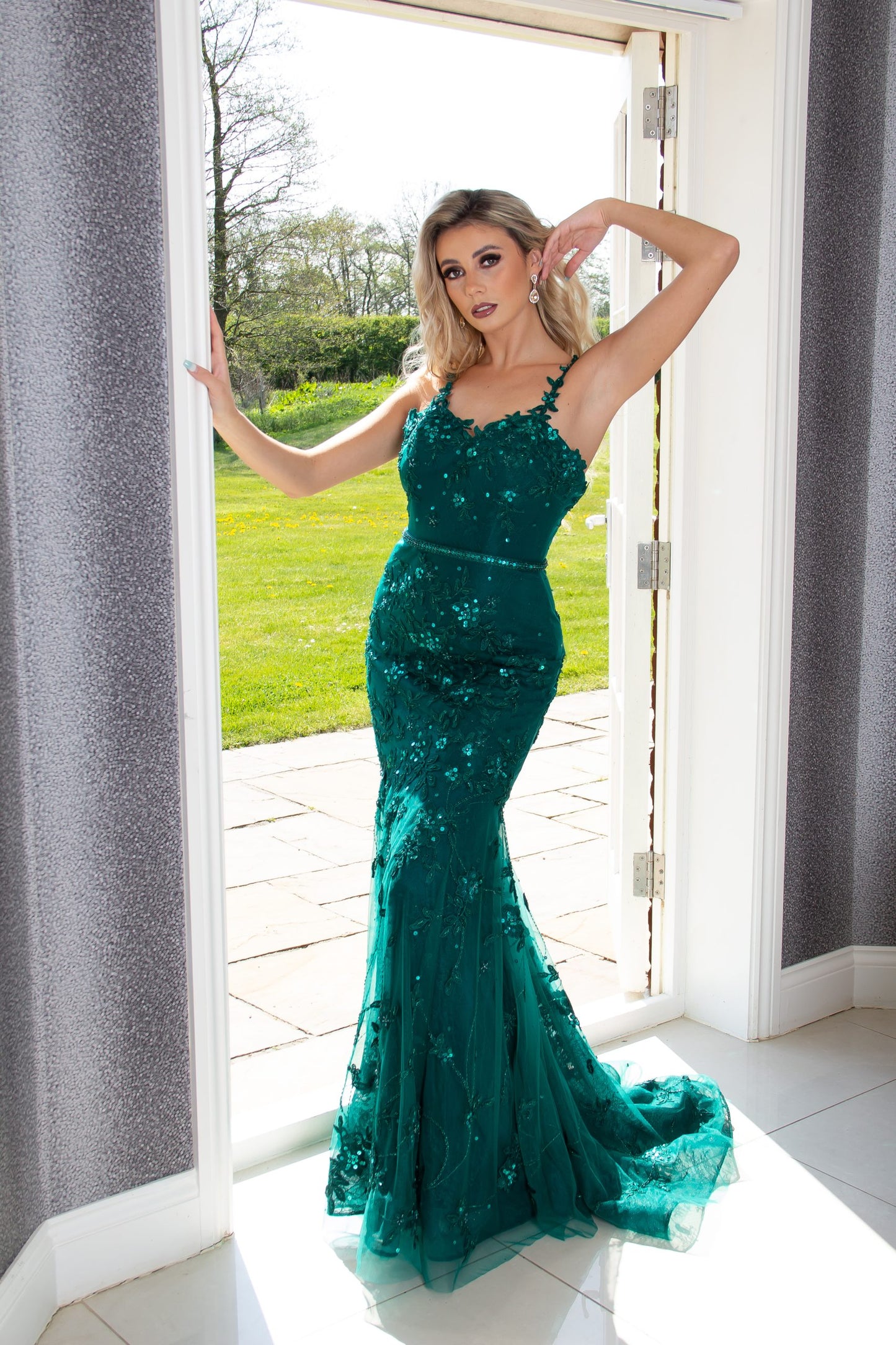 Tnc418 emerald green lace to the nines dress